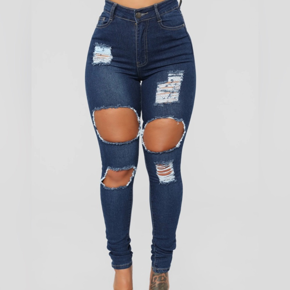 NWT Fashion Nova’s Needing Something Jeans - Dark Denim- Size 11/30 - Picture 13 of 13